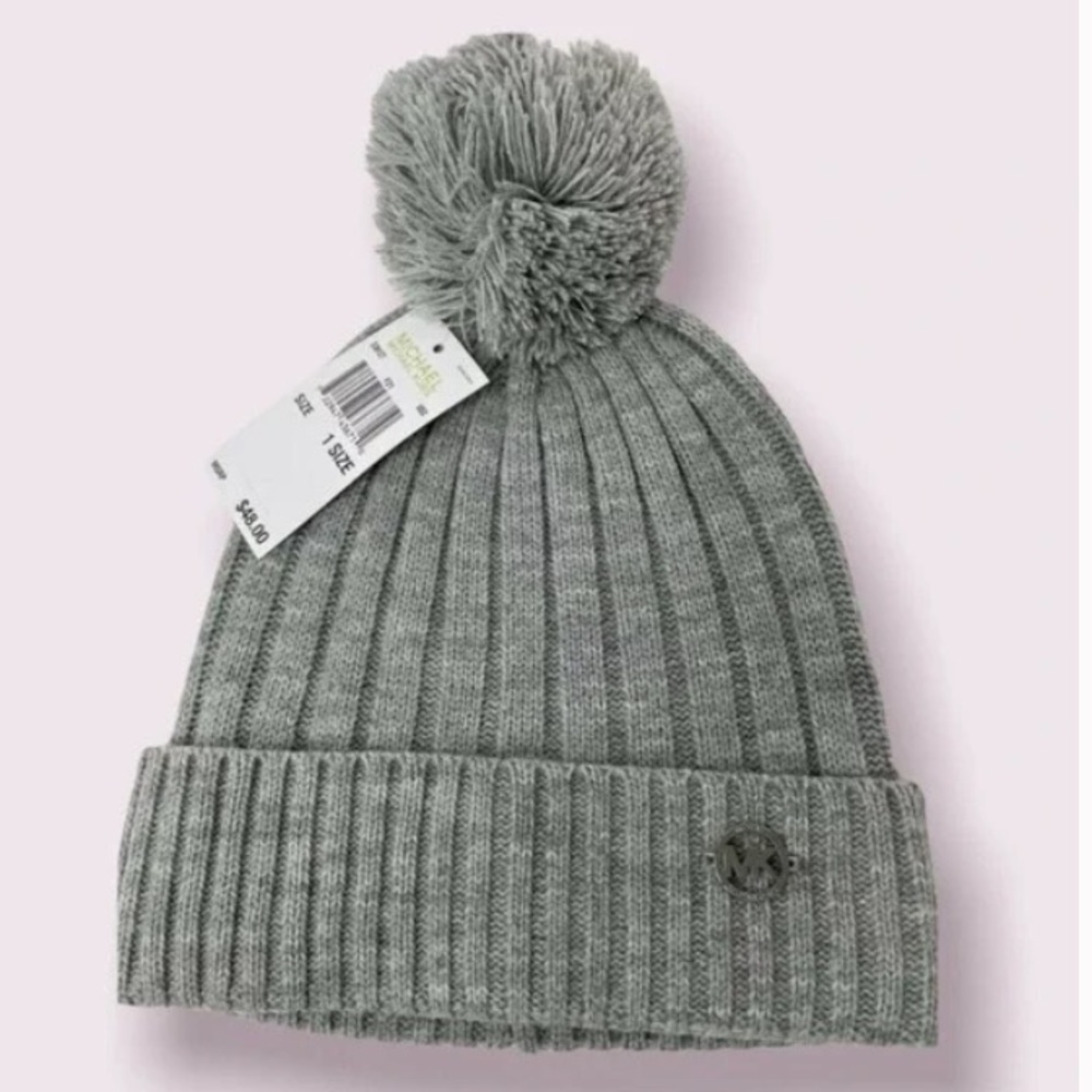 Michael Kors - light grey Pom Pom beanie